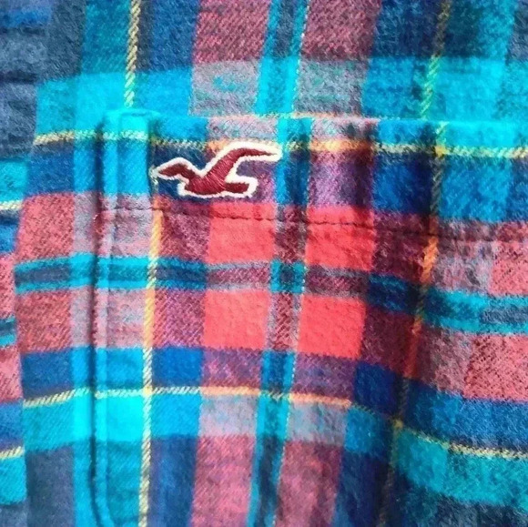 Hollister Men's Button Up | Red Blue Plaid Flannel Shirt | Long Sleeve | Large - Picture 4 of 6